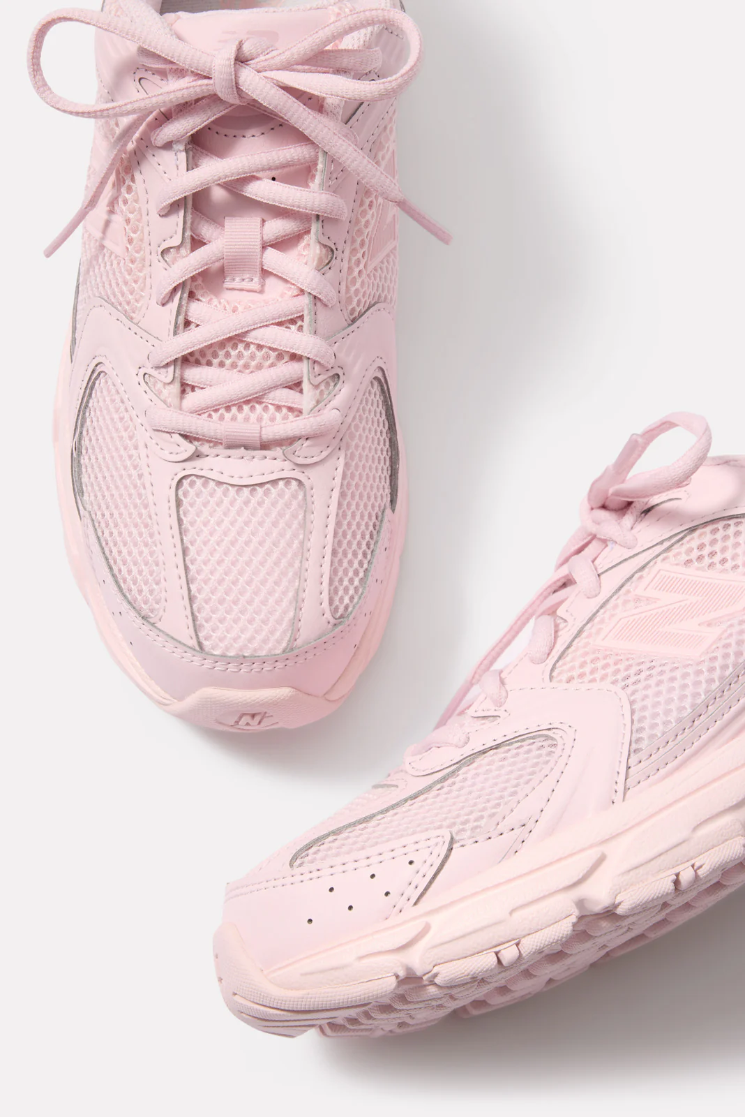 530 Sneaker - Image 2