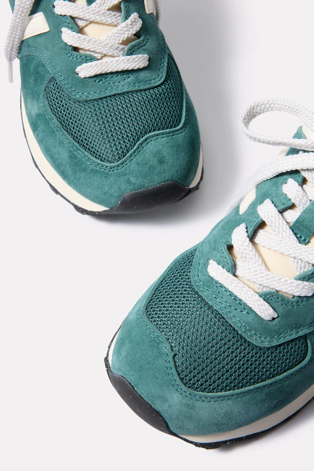 574 Sneaker - Image 2