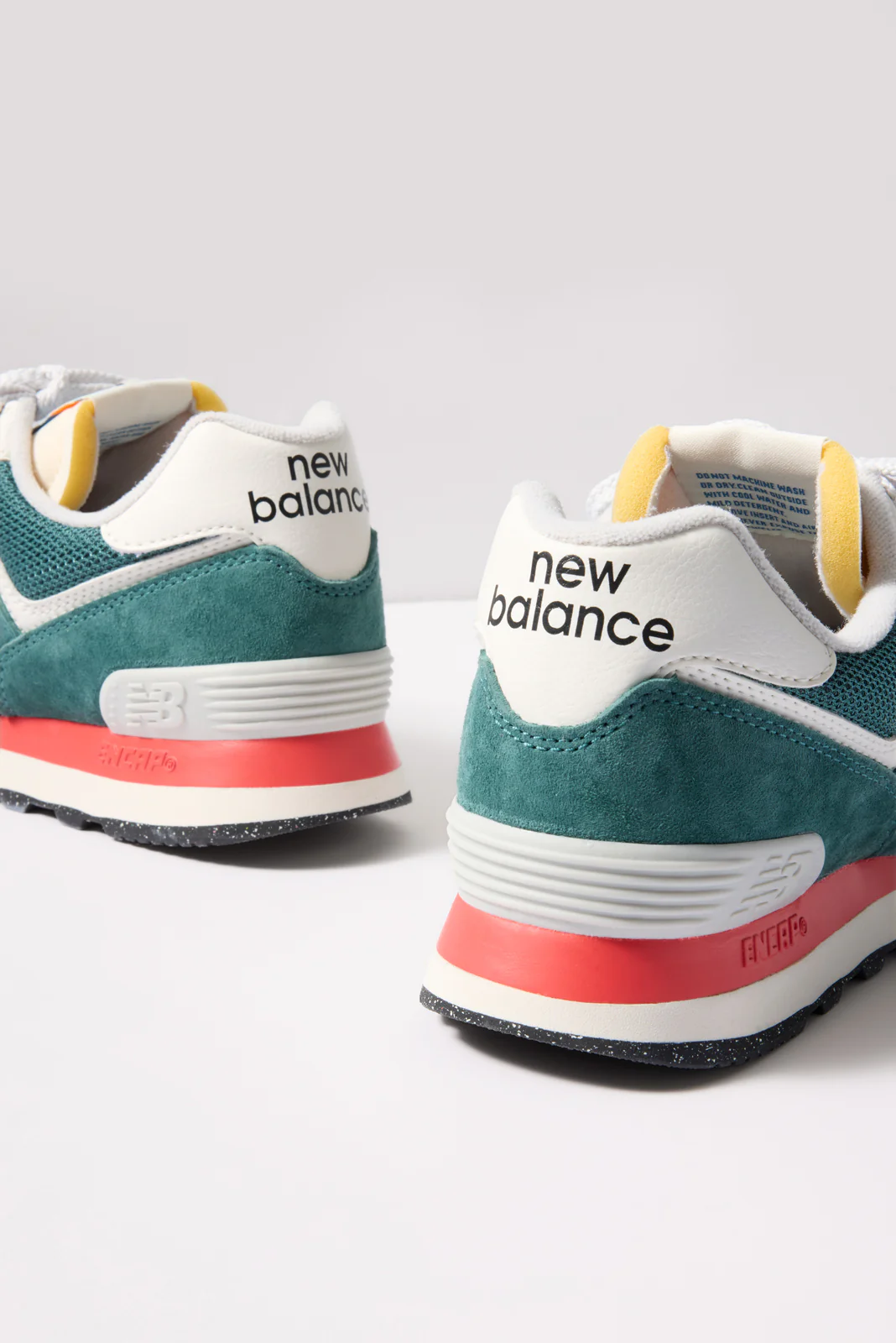 574 Sneaker - Image 3