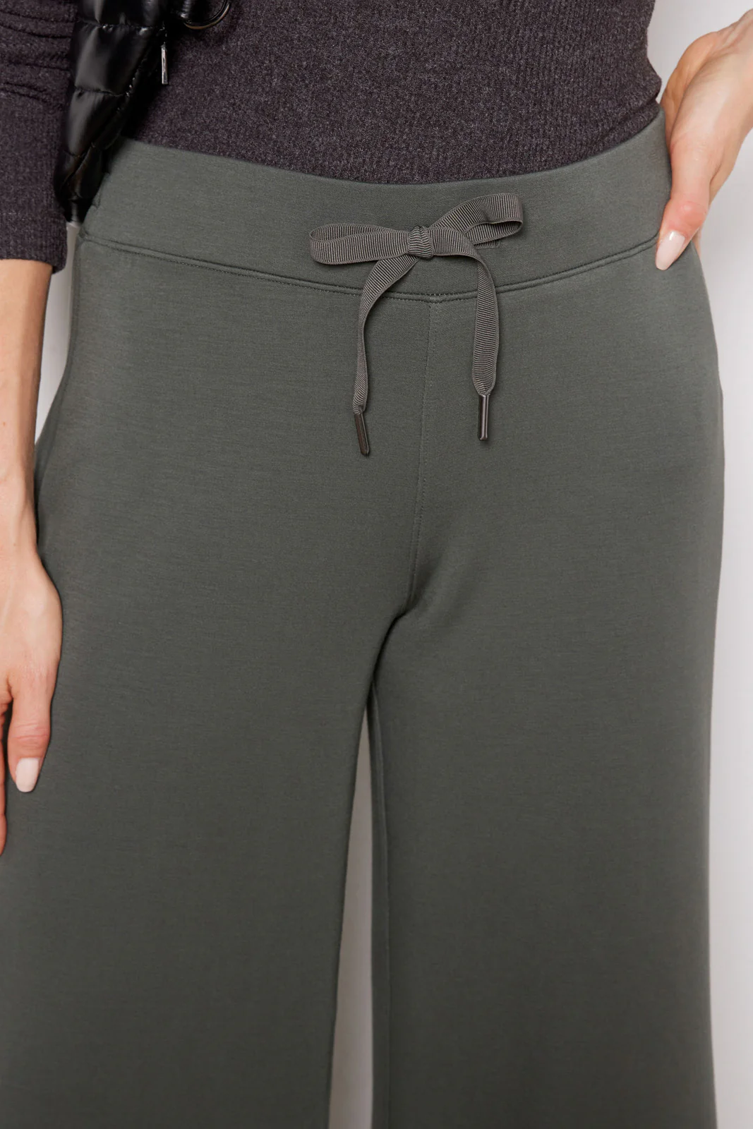 AirEssentials Wide Leg Pant - Image 2