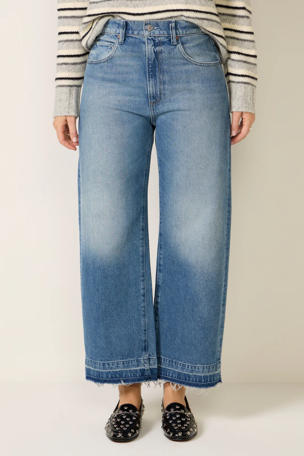 Arellia Wide Leg w Undone Hem Jean - Image 5