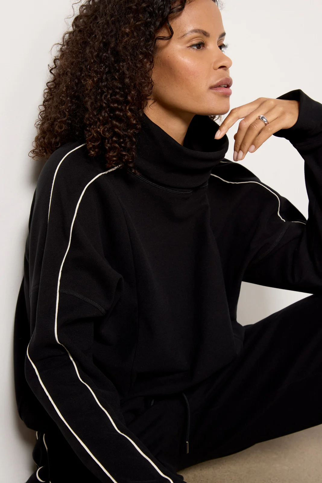 Ariana High Neck Midlayer - Image 5