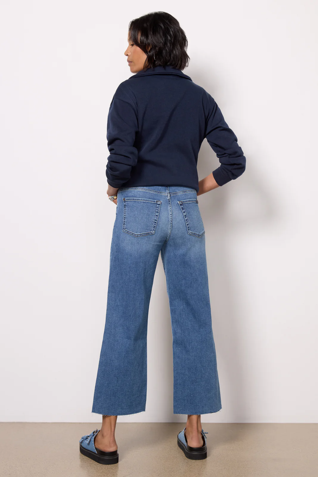 Cropped Alexa w Cut Hem - Image 3