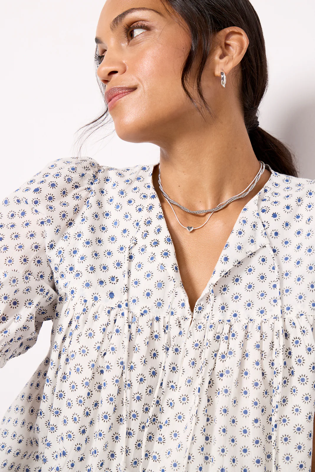 Emeline Heart Necklace - Image 3