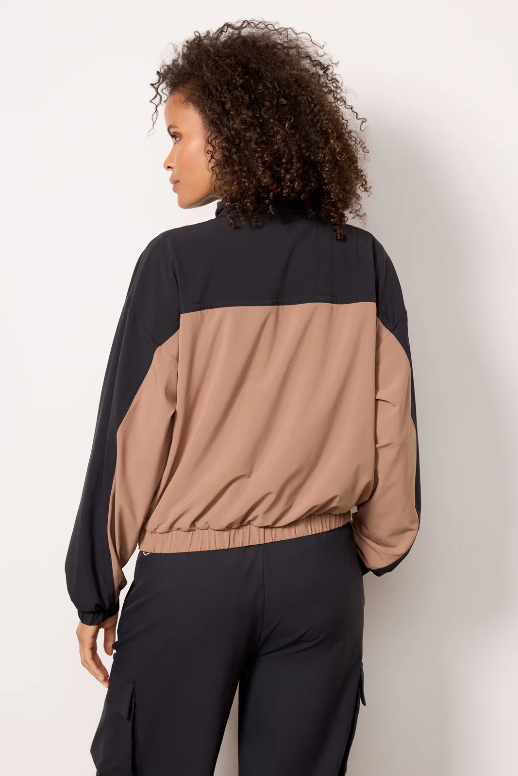 Go Retro Colorblock Jacket - Image 4