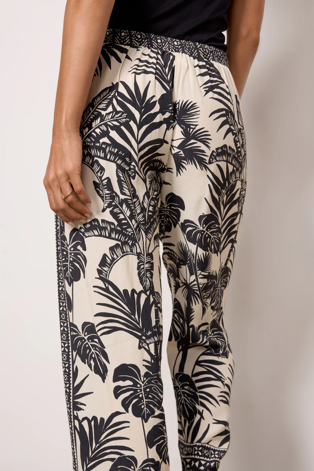 Iris Palm Pant - Image 3