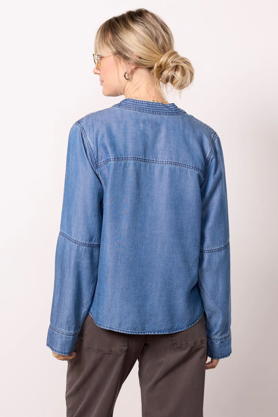 Laci Chambray Popover - Image 4