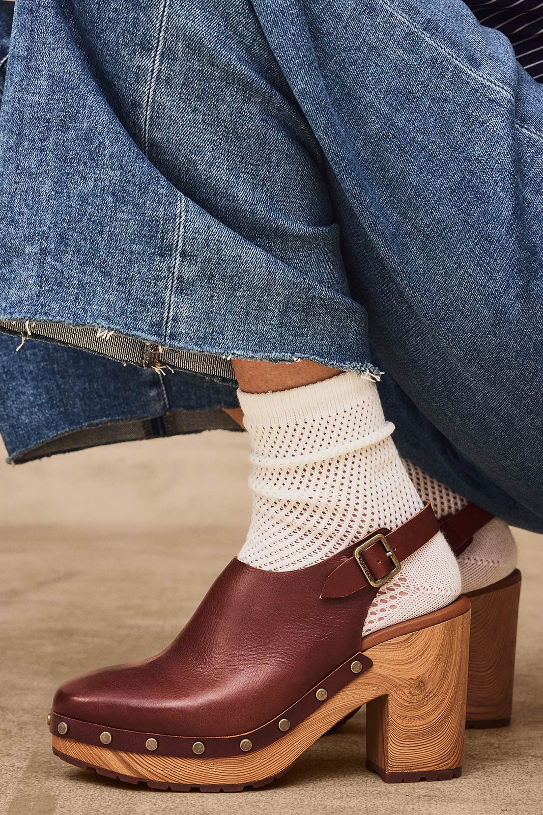 Mesh Stitch Lighweight Half Calf - Image 3