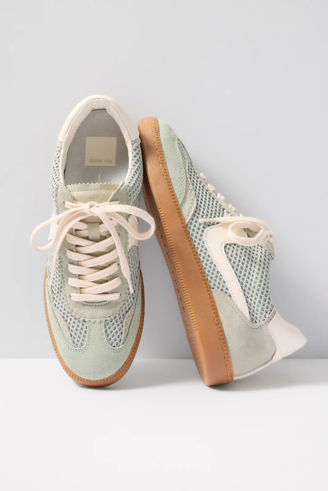 Notice Mesh Sneaker