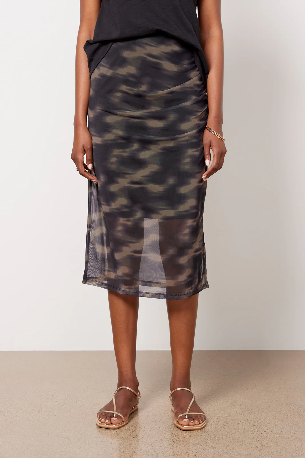 Oakley Mesh skirt - Image 5