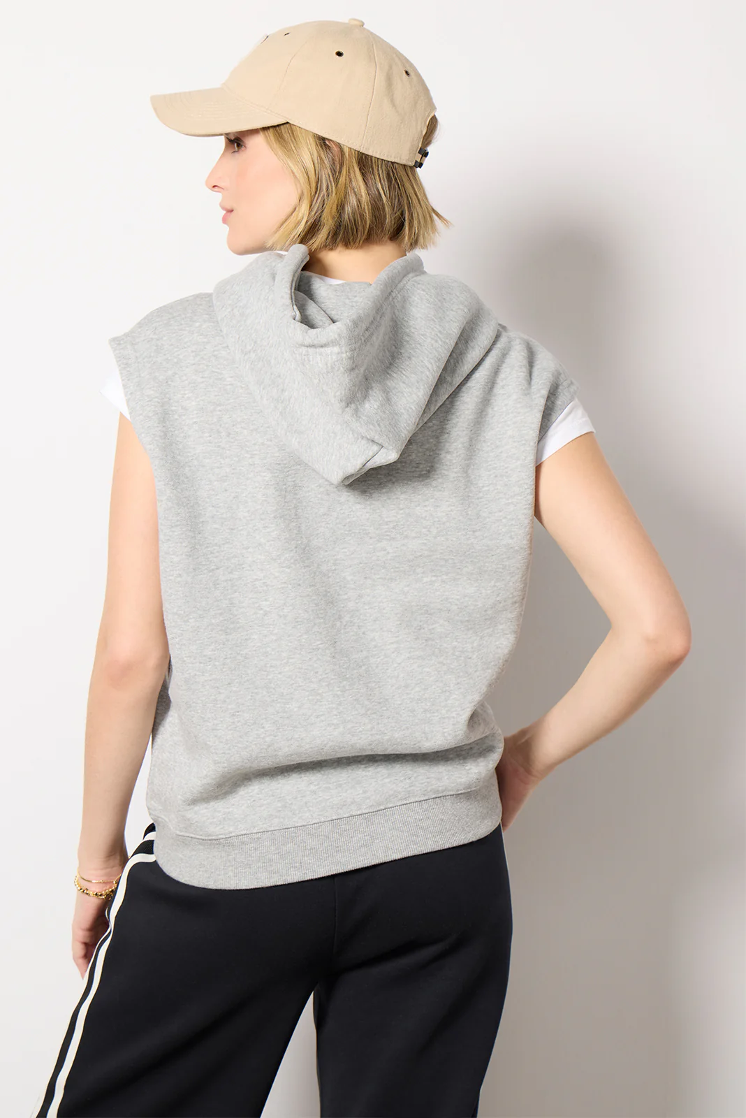 Oversized Muscle Hoodie - Image 4
