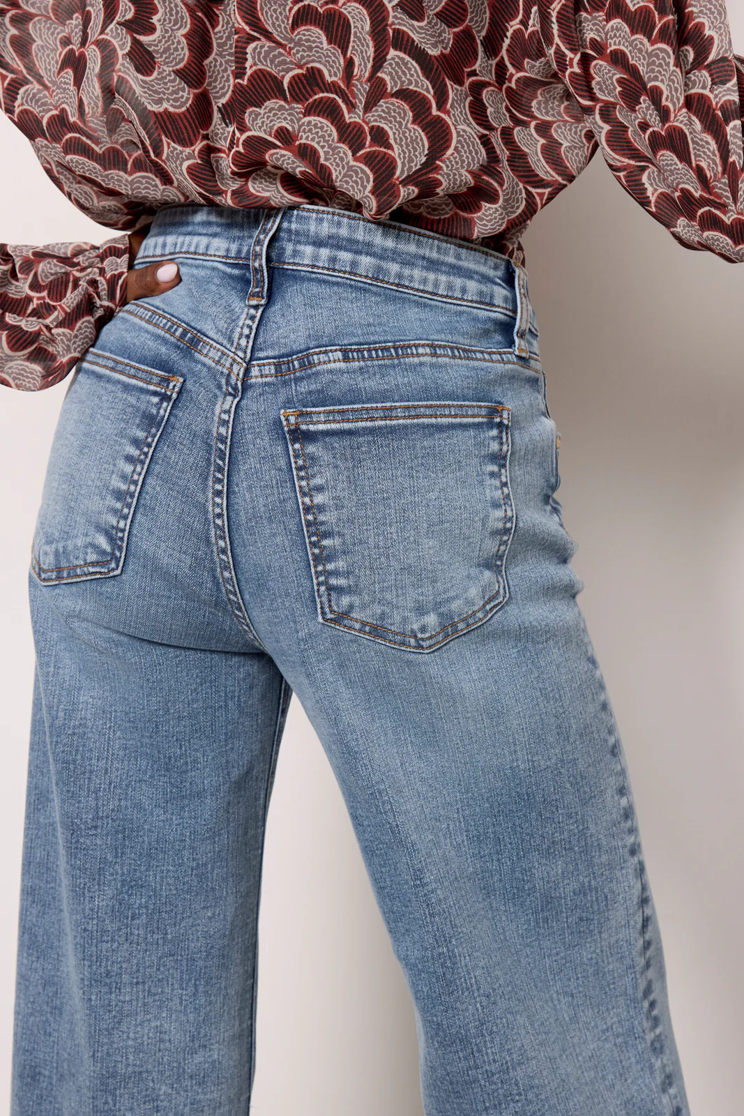 Petite Jean High Rise Wide Leg - Image 4