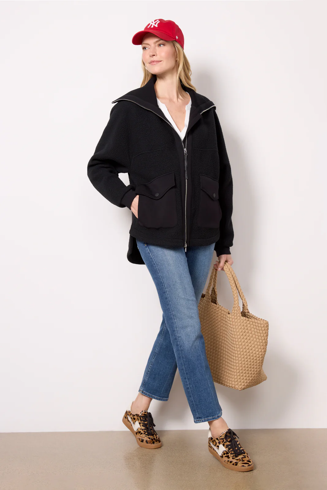 Sky`s The Limit Large Tote - Image 4
