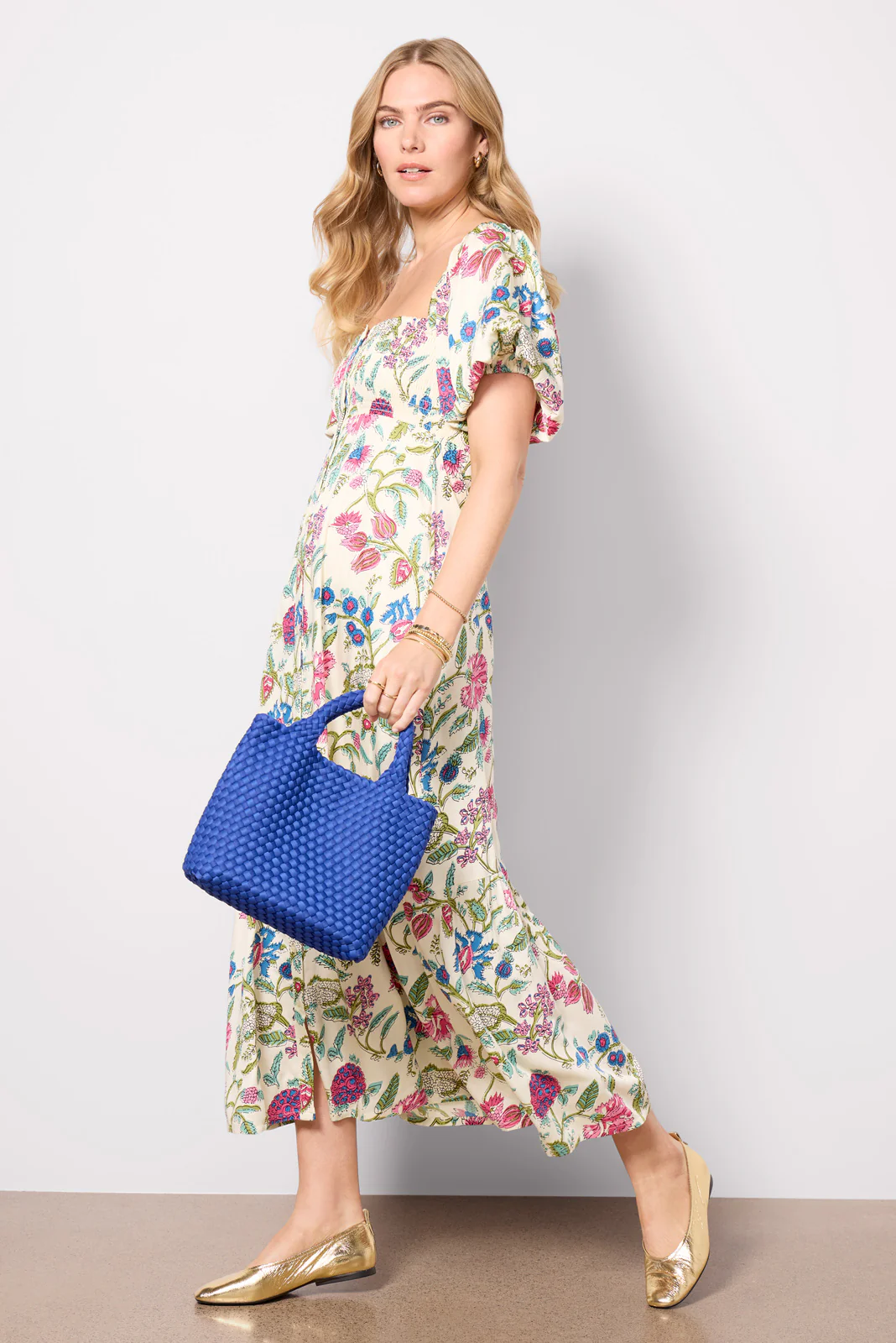 Sky`s The Limit Small Tote - Image 4