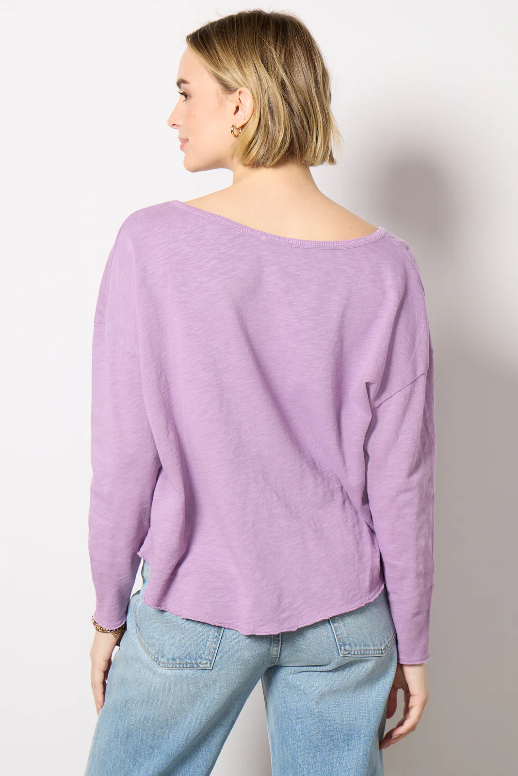 Sonoma V Neck - Image 4
